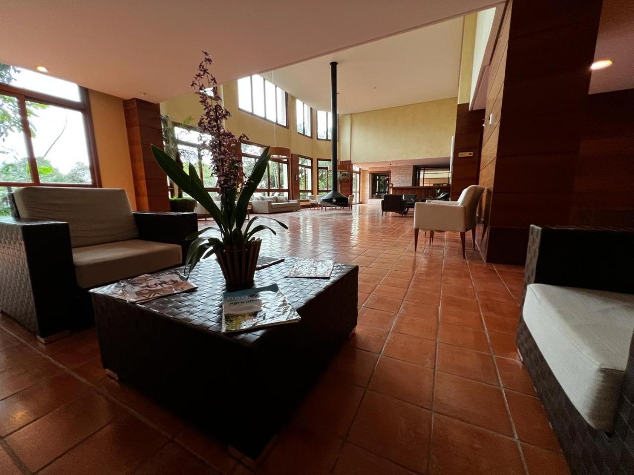 Vista Azul Apart Hotel - Pedra Azul Pinheiros Kültér fotó